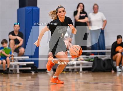 Thumbnail 2 in Clinton vs. Lakewood (Tampa Bay Christmas Invitational) photogallery.