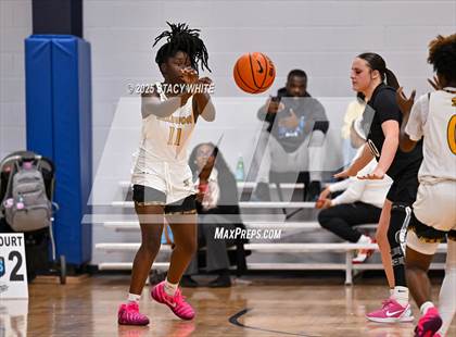 Thumbnail 1 in Clinton vs. Lakewood (Tampa Bay Christmas Invitational) photogallery.