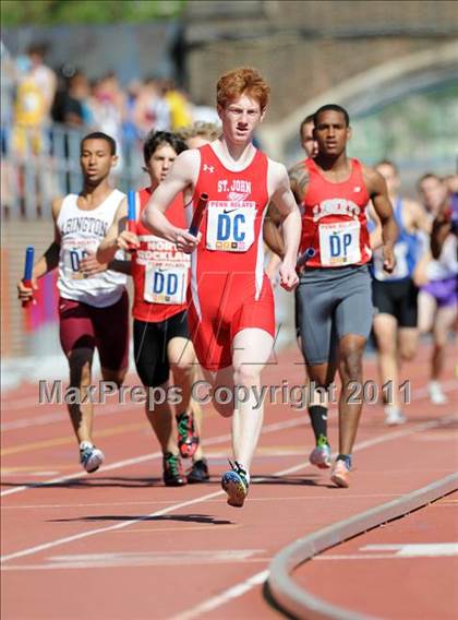 Thumbnail 2 in 117th Penn Relays (Boys Large School 4x800m Event 305)  photogallery.