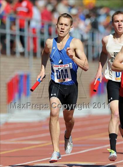 Thumbnail 2 in 117th Penn Relays (Boys Large School 4x800m Event 305)  photogallery.