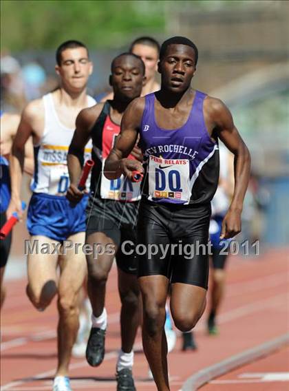 Thumbnail 2 in 117th Penn Relays (Boys Large School 4x800m Event 305)  photogallery.