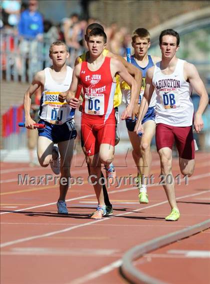 Thumbnail 2 in 117th Penn Relays (Boys Large School 4x800m Event 305)  photogallery.