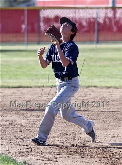 Thumbnail 1 in Bakersfield @ Centennial photogallery.