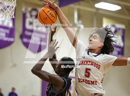 Thumbnail 2 in Central vs. Brentwood Academy photogallery.