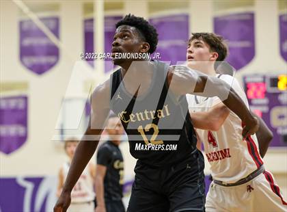 Thumbnail 3 in Central vs. Brentwood Academy photogallery.