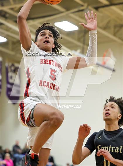 Thumbnail 2 in Central vs. Brentwood Academy photogallery.
