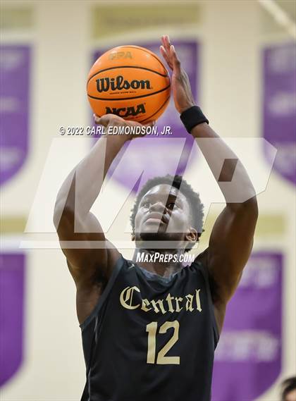 Thumbnail 3 in Central vs. Brentwood Academy photogallery.
