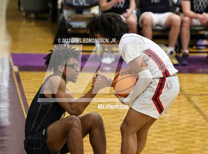Thumbnail 1 in Central vs. Brentwood Academy photogallery.