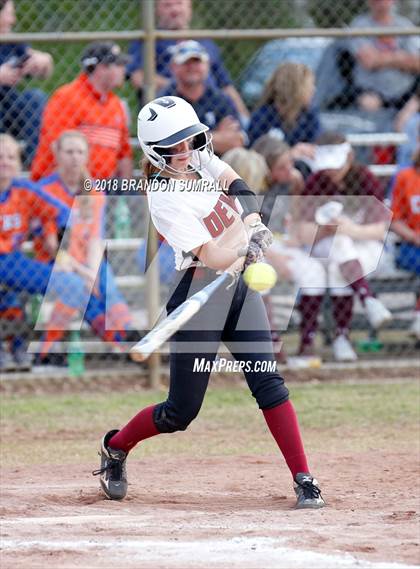 Thumbnail 3 in Jemison vs Maplesville (Chilton County Tournament) photogallery.