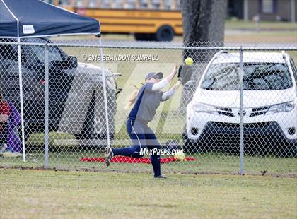 Thumbnail 1 in Jemison vs Maplesville (Chilton County Tournament) photogallery.