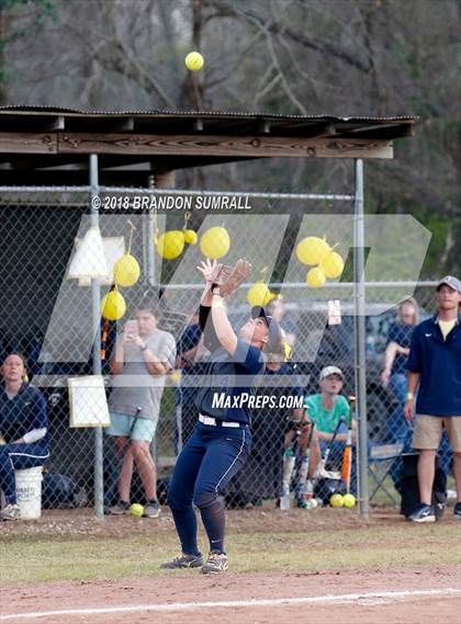 Thumbnail 3 in Jemison vs Maplesville (Chilton County Tournament) photogallery.