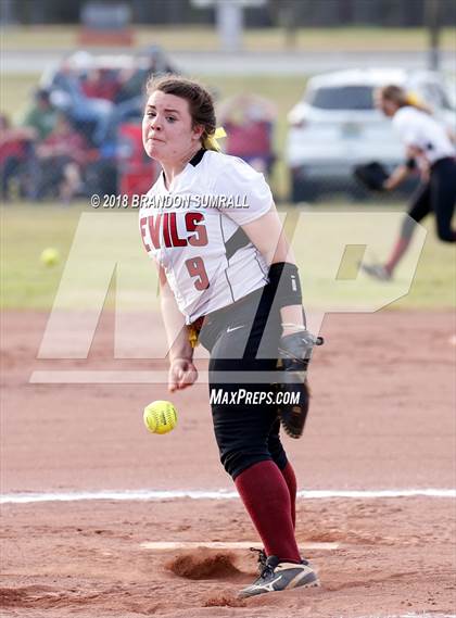 Thumbnail 3 in Jemison vs Maplesville (Chilton County Tournament) photogallery.