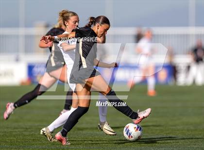 Thumbnail 2 in Lone Peak vs. Davis (UHSAA 6A Final) photogallery.