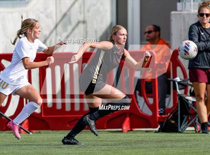 Thumbnail 1 in Lone Peak vs. Davis (UHSAA 6A Final) photogallery.