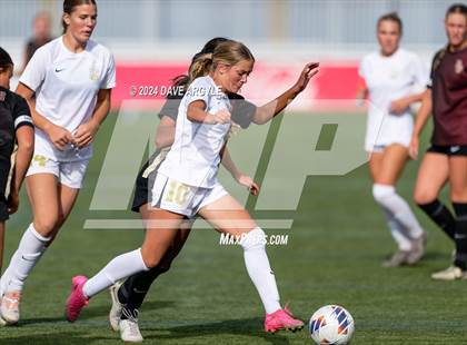 Thumbnail 3 in Lone Peak vs. Davis (UHSAA 6A Final) photogallery.