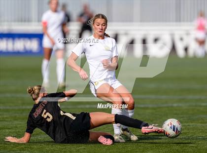 Thumbnail 2 in Lone Peak vs. Davis (UHSAA 6A Final) photogallery.