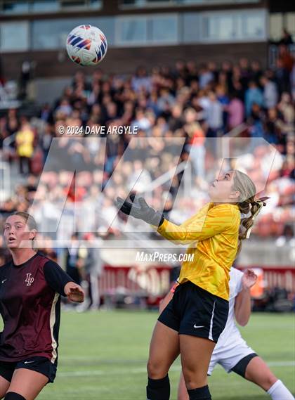 Thumbnail 3 in Lone Peak vs. Davis (UHSAA 6A Final) photogallery.