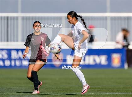 Thumbnail 1 in Lone Peak vs. Davis (UHSAA 6A Final) photogallery.