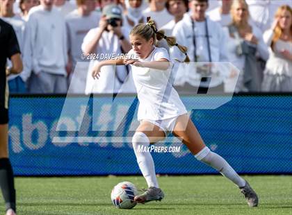 Thumbnail 2 in Lone Peak vs. Davis (UHSAA 6A Final) photogallery.