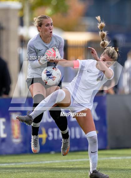 Thumbnail 3 in Lone Peak vs. Davis (UHSAA 6A Final) photogallery.