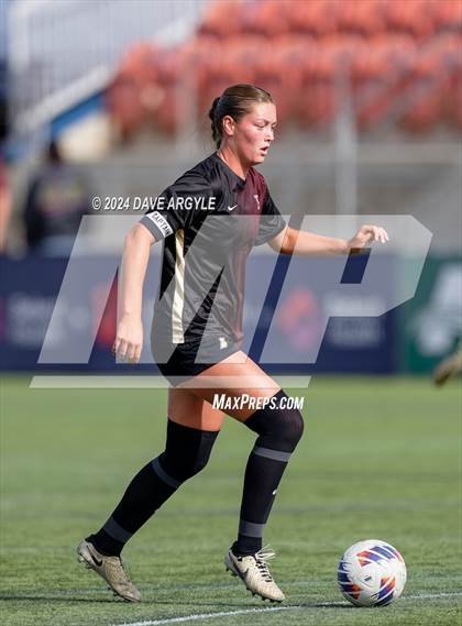Thumbnail 3 in Lone Peak vs. Davis (UHSAA 6A Final) photogallery.