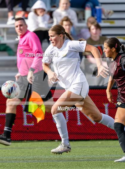 Thumbnail 1 in Lone Peak vs. Davis (UHSAA 6A Final) photogallery.