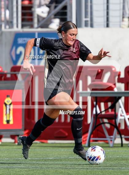 Thumbnail 2 in Lone Peak vs. Davis (UHSAA 6A Final) photogallery.