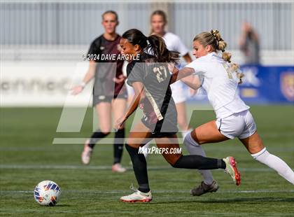 Thumbnail 1 in Lone Peak vs. Davis (UHSAA 6A Final) photogallery.