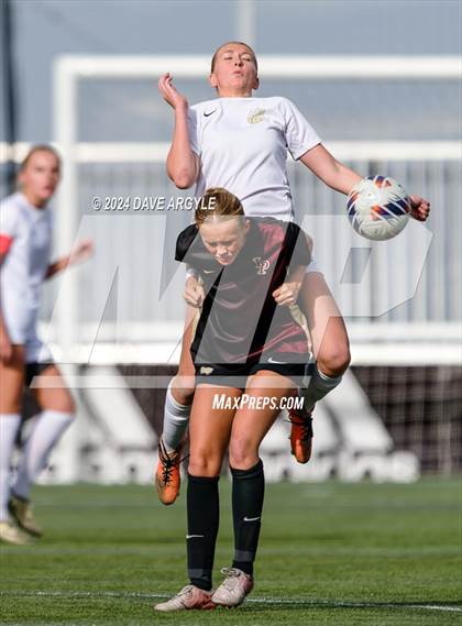 Thumbnail 3 in Lone Peak vs. Davis (UHSAA 6A Final) photogallery.