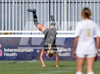 Thumbnail 1 in Lone Peak vs. Davis (UHSAA 6A Final) photogallery.