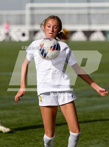 Thumbnail 3 in Lone Peak vs. Davis (UHSAA 6A Final) photogallery.