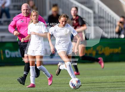 Thumbnail 2 in Lone Peak vs. Davis (UHSAA 6A Final) photogallery.