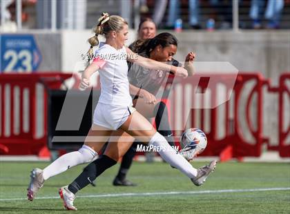 Thumbnail 2 in Lone Peak vs. Davis (UHSAA 6A Final) photogallery.