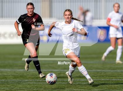 Thumbnail 2 in Lone Peak vs. Davis (UHSAA 6A Final) photogallery.