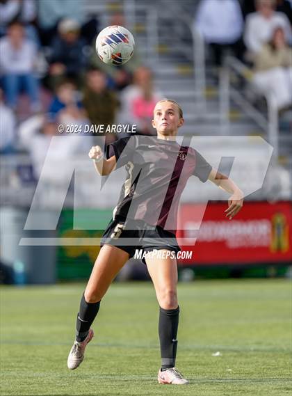 Thumbnail 3 in Lone Peak vs. Davis (UHSAA 6A Final) photogallery.