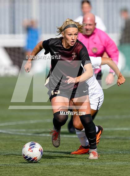 Thumbnail 3 in Lone Peak vs. Davis (UHSAA 6A Final) photogallery.