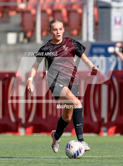 Thumbnail 2 in Lone Peak vs. Davis (UHSAA 6A Final) photogallery.