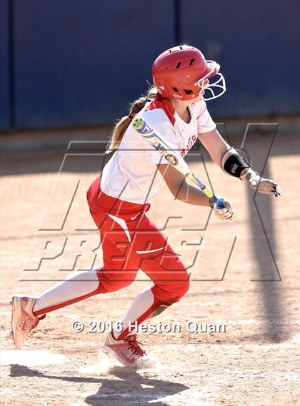 Thumbnail 1 in Mater Dei vs Orange Lutheran (Alan Dugard Classic) photogallery.