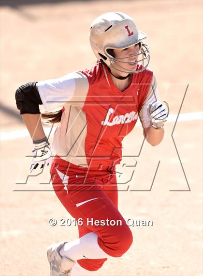 Thumbnail 3 in Mater Dei vs Orange Lutheran (Alan Dugard Classic) photogallery.