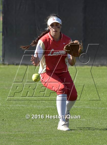 Thumbnail 3 in Mater Dei vs Orange Lutheran (Alan Dugard Classic) photogallery.