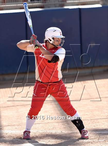 Thumbnail 1 in Mater Dei vs Orange Lutheran (Alan Dugard Classic) photogallery.