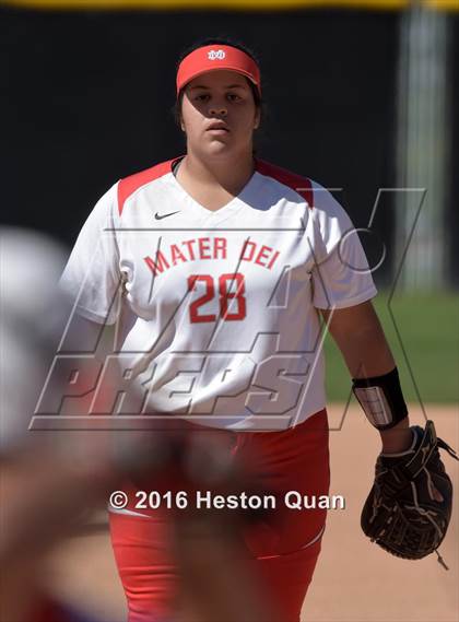 Thumbnail 2 in Mater Dei vs Orange Lutheran (Alan Dugard Classic) photogallery.
