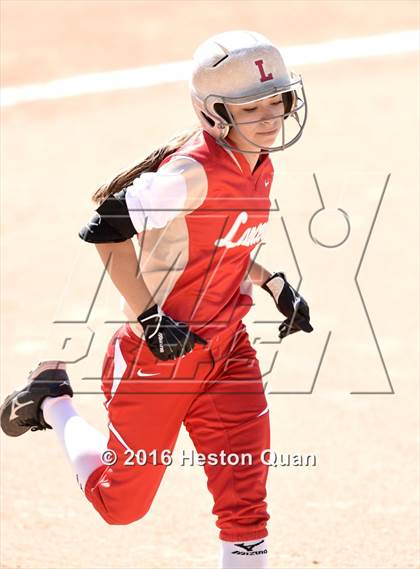 Thumbnail 3 in Mater Dei vs Orange Lutheran (Alan Dugard Classic) photogallery.