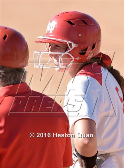 Thumbnail 2 in Mater Dei vs Orange Lutheran (Alan Dugard Classic) photogallery.