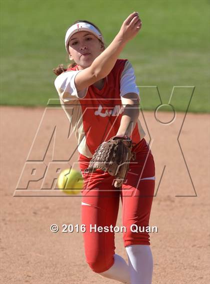 Thumbnail 1 in Mater Dei vs Orange Lutheran (Alan Dugard Classic) photogallery.