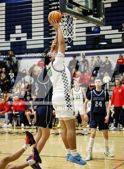 Thumbnail 3 in Crimson Cliffs @ Ridgeline photogallery.