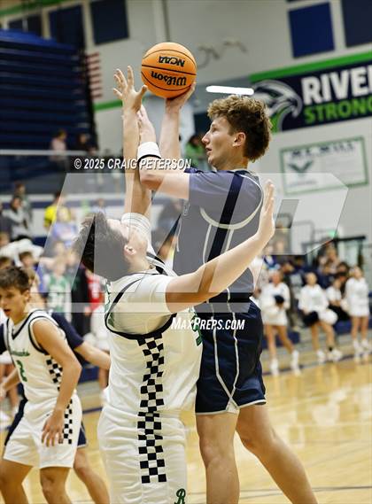 Thumbnail 1 in Crimson Cliffs @ Ridgeline photogallery.