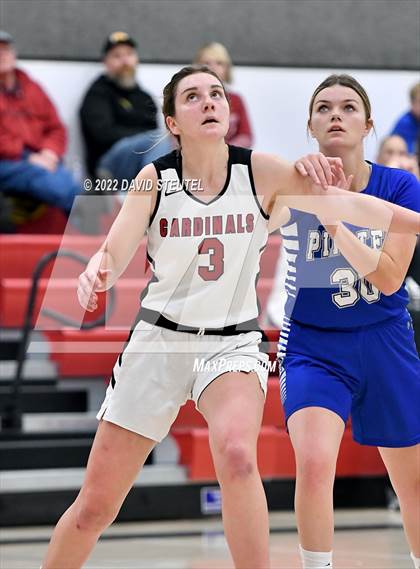 Thumbnail 2 in Wheatland vs. Woodland Christian (Cardinal Classic) photogallery.