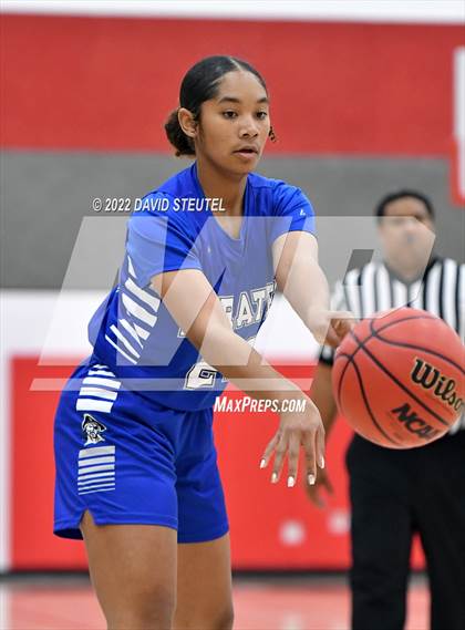 Thumbnail 1 in Wheatland vs. Woodland Christian (Cardinal Classic) photogallery.