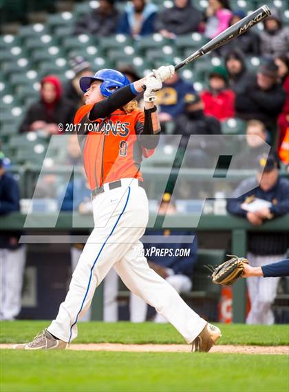 Thumbnail 3 in Auburn Mountainview vs. West Seattle photogallery.